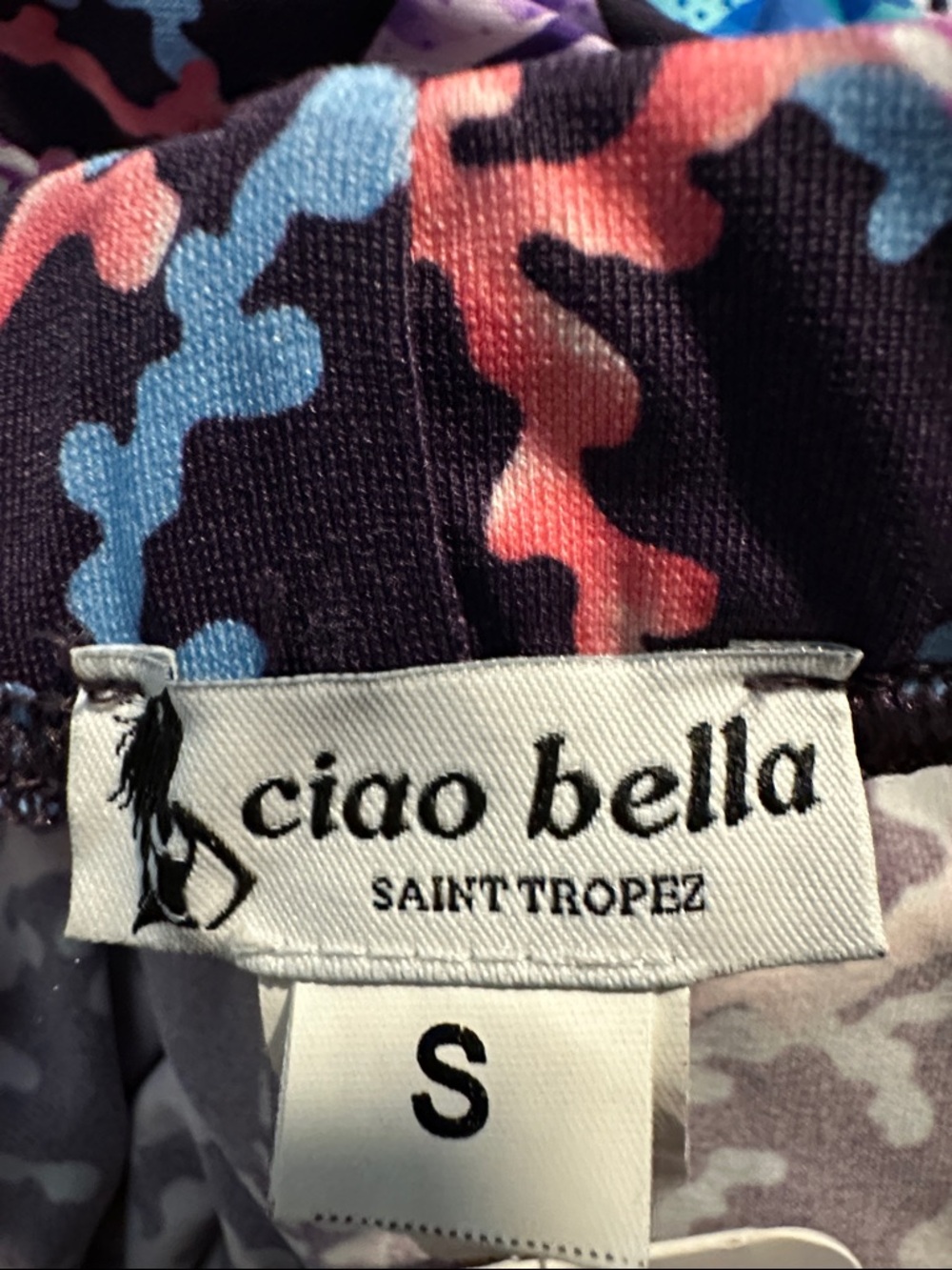 Purple base shell patterned pants - Picture 3 of 3